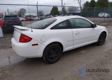 2007 Pontiac G5 z USA, uszkodzony, nr VIN 1G2AL15F077160710